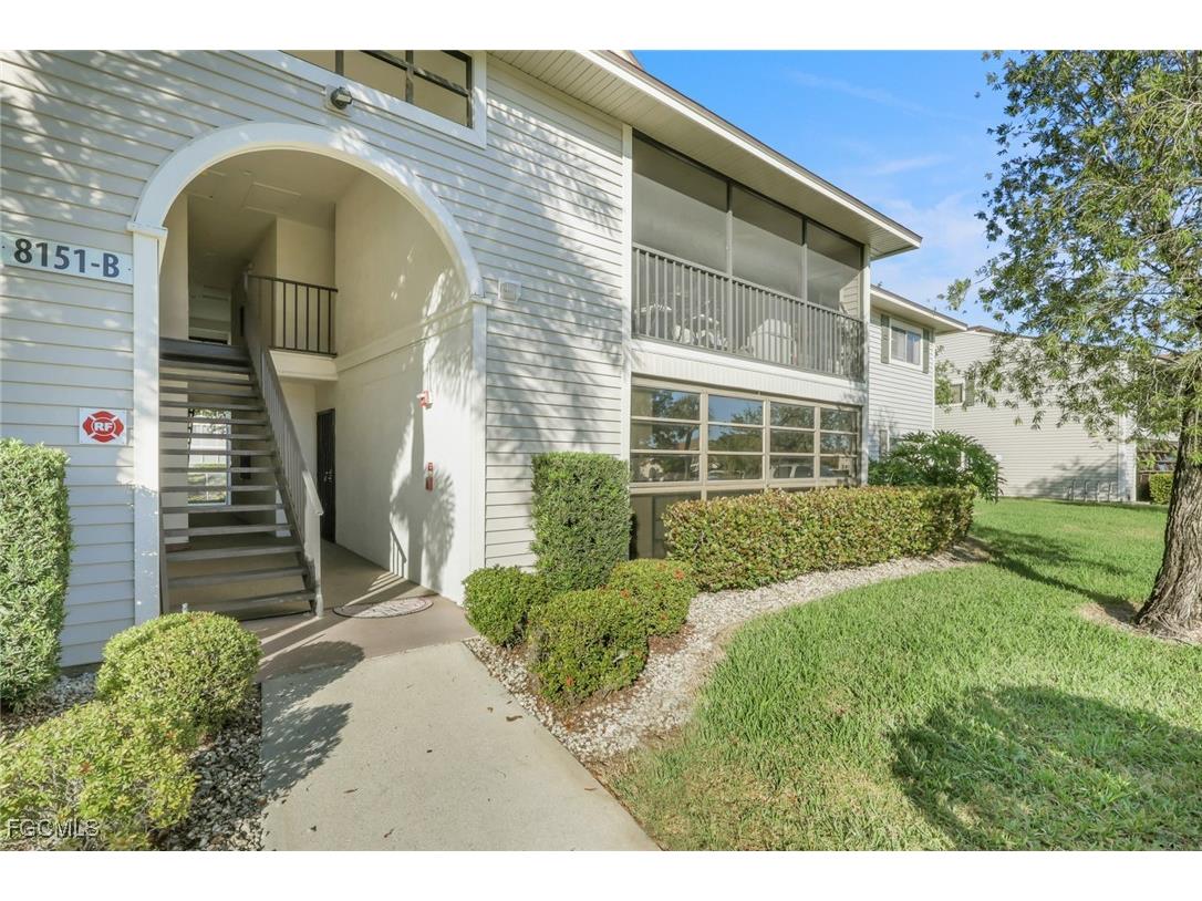 8151 S Woods Circle #12 Fort Myers FL 33919 2026000432 image1