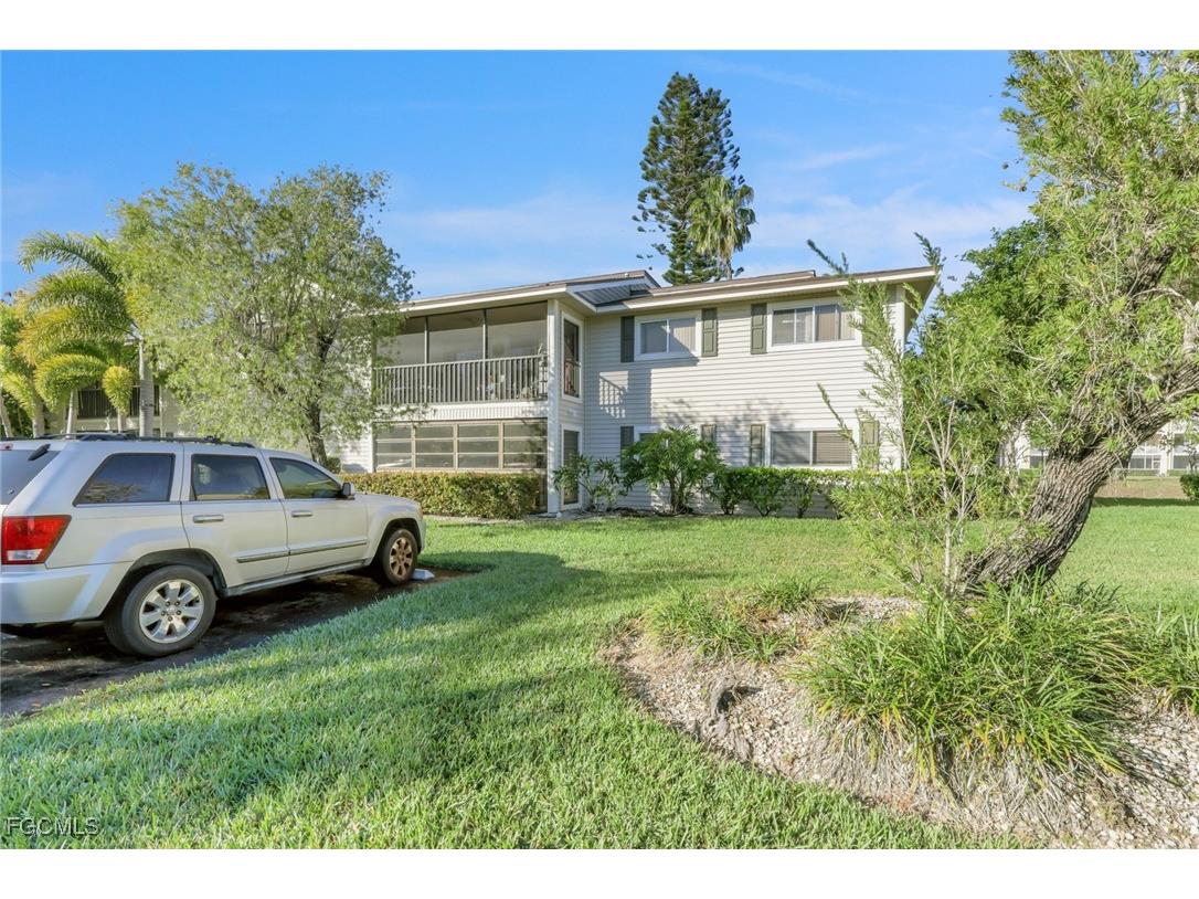 8151 S Woods Circle #12 Fort Myers FL 33919 2026000432 image25