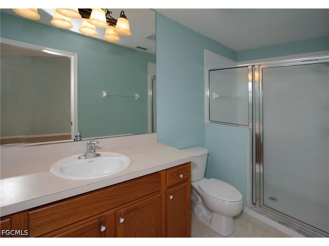 8155 Pacific Beach Drive Fort Myers FL 33966 2026026352 image7