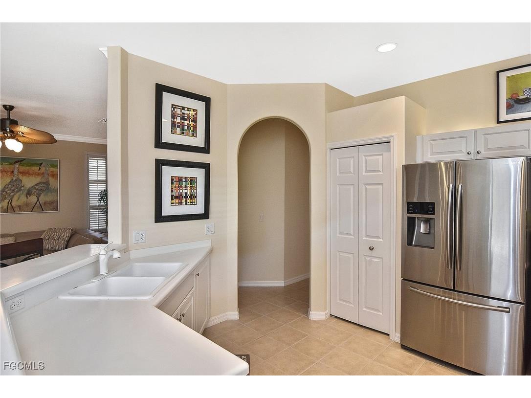 8156 Woodridge Pointe Drive Fort Myers FL 33912 2025015516 image28