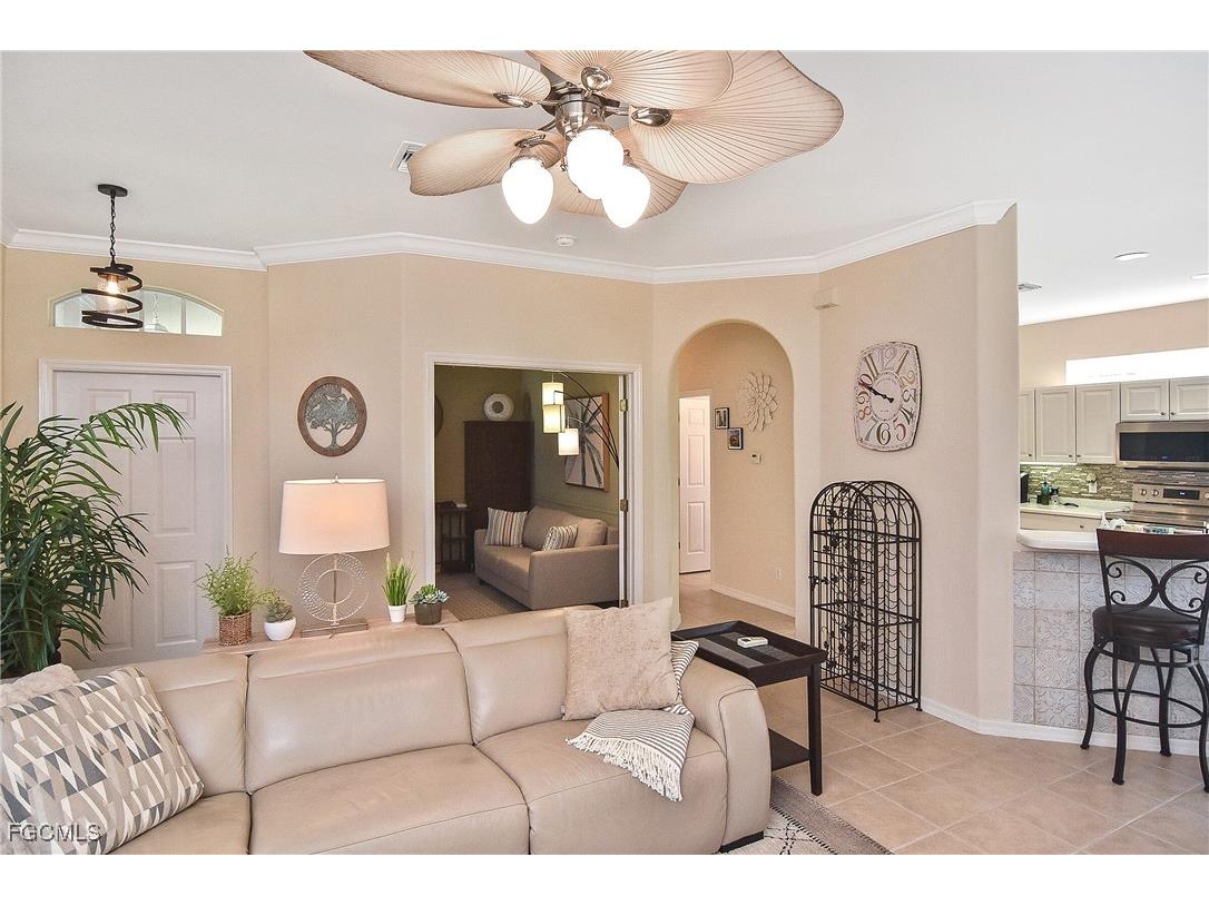 8156 Woodridge Pointe Drive Fort Myers FL 33912 2025015516 image6