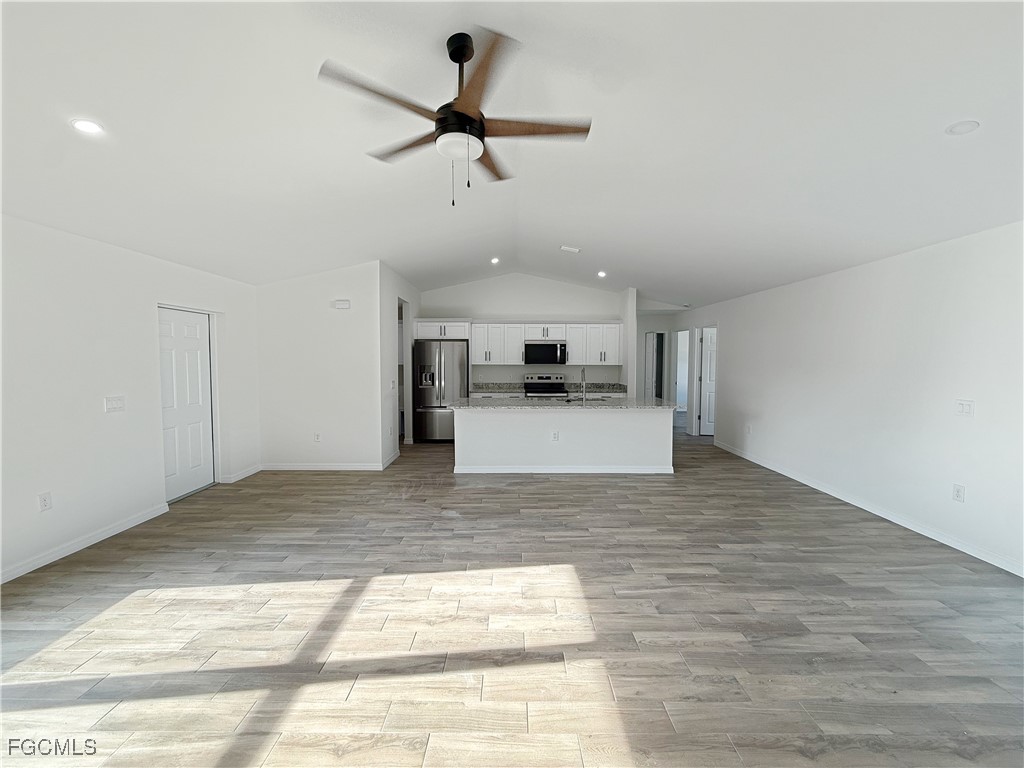 8157 Albatross Road Fort Myers FL 33967 2025023321 image2