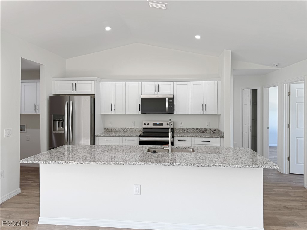 8157 Albatross Road Fort Myers FL 33967 2025023321 image5