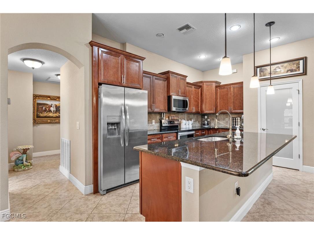 8158 Alfred Boulevard Punta Gorda FL 33982 2025018333 image12