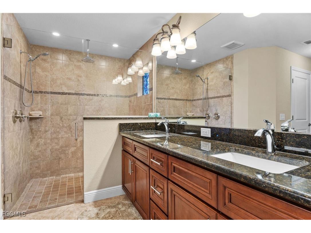 8158 Alfred Boulevard Punta Gorda FL 33982 2025018333 image21