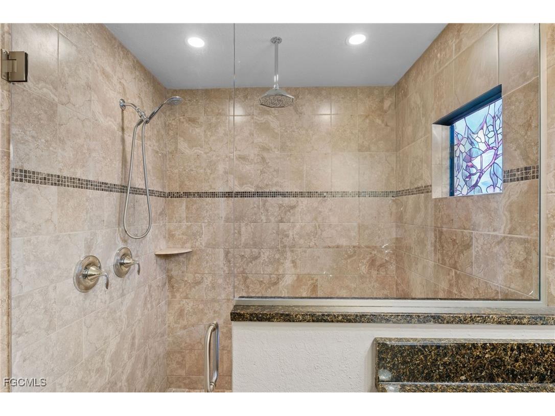 8158 Alfred Boulevard Punta Gorda FL 33982 2025018333 image22