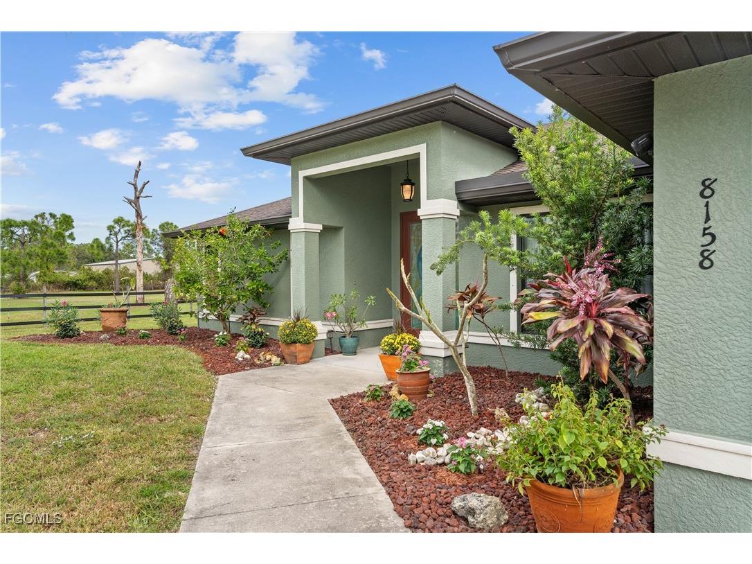 8158 Alfred Boulevard Punta Gorda FL 33982 2025018333 image3