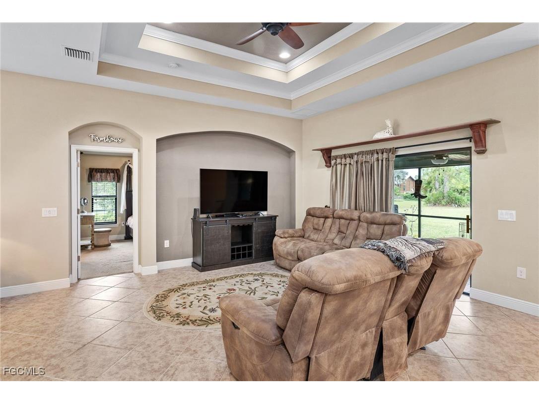 8158 Alfred Boulevard Punta Gorda FL 33982 2025018333 image7