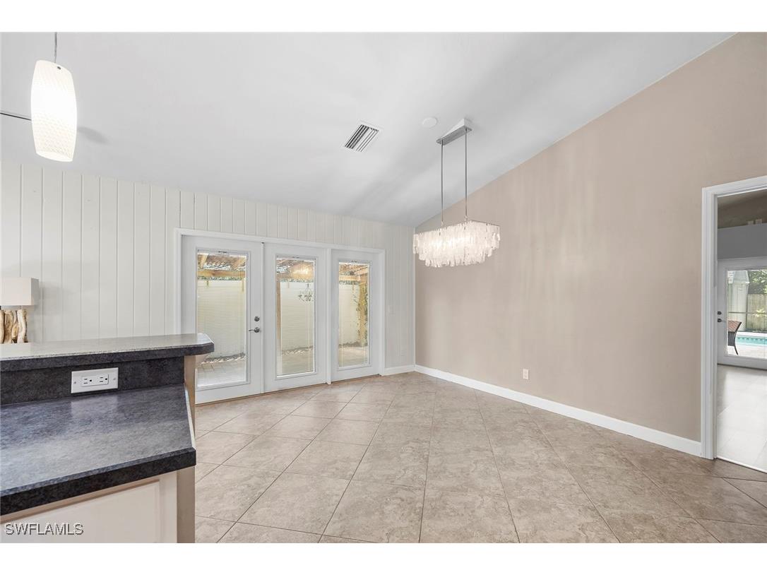 816 102nd Avenue N Naples FL 34108 225083856 image11