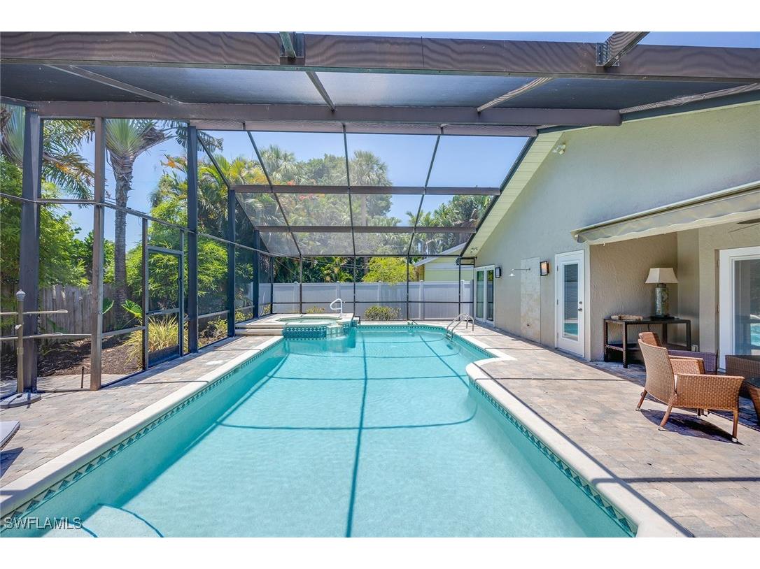 816 102nd Avenue N Naples FL 34108 225083856 image25