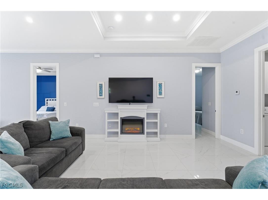 816 Bell Boulevard S Lehigh Acres FL 33974 2026008866 image5