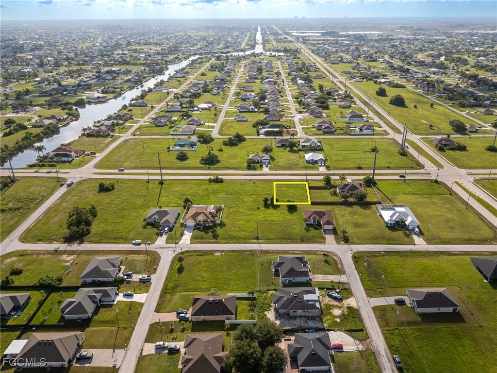 816 El Dorado Boulevard N Cape Coral FL 33993 2025001977 image16