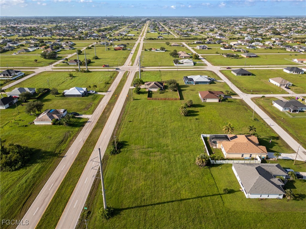 816 El Dorado Boulevard N Cape Coral FL 33993 2025001977 image22