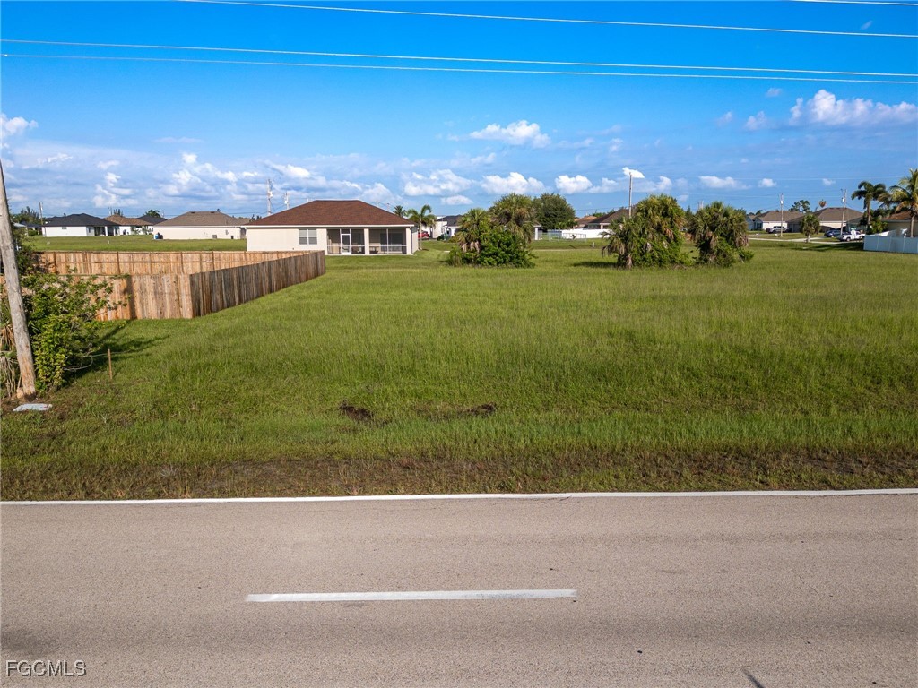 816 El Dorado Boulevard N Cape Coral FL 33993 2025001977 image4