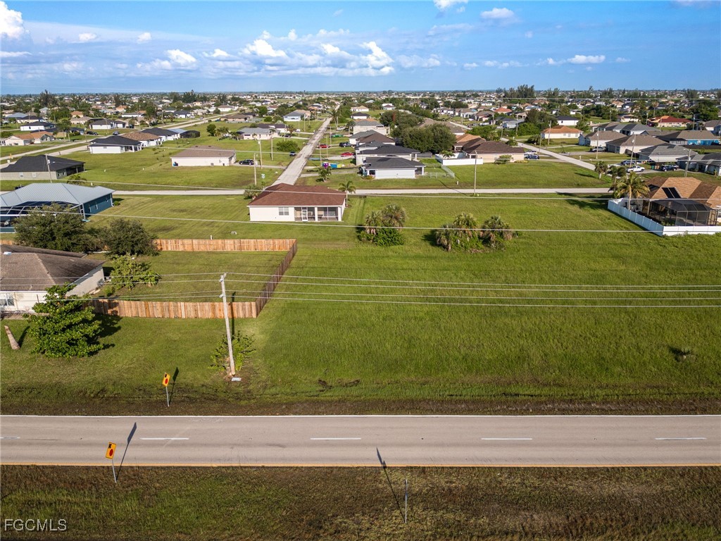 816 El Dorado Boulevard N Cape Coral FL 33993 2025001977 image7