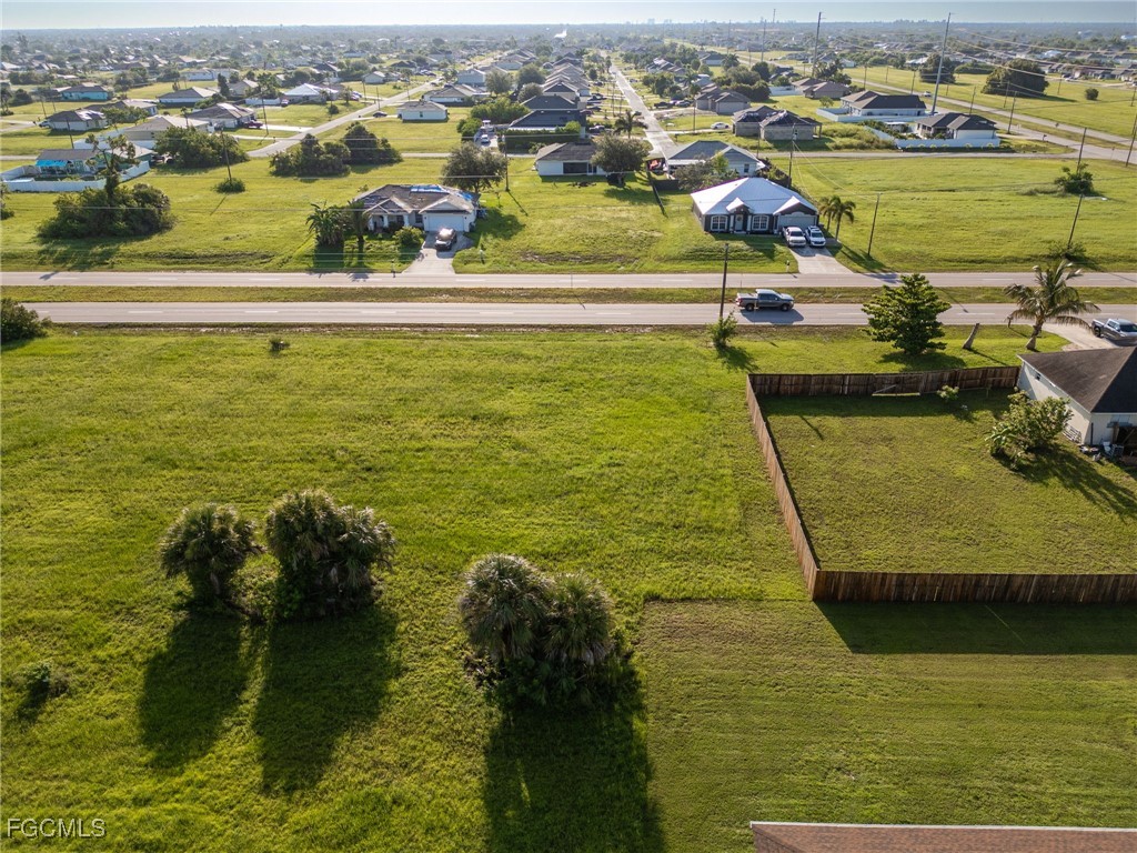 816 El Dorado Boulevard N Cape Coral FL 33993 2025001977 image9