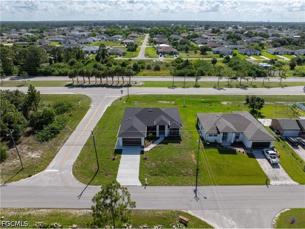 816 Floyd Avenue S Lehigh Acres FL 33976 2026026684 image3