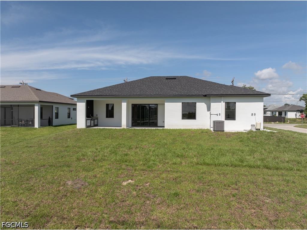 816 Floyd Avenue S Lehigh Acres FL 33976 2026026684 image5