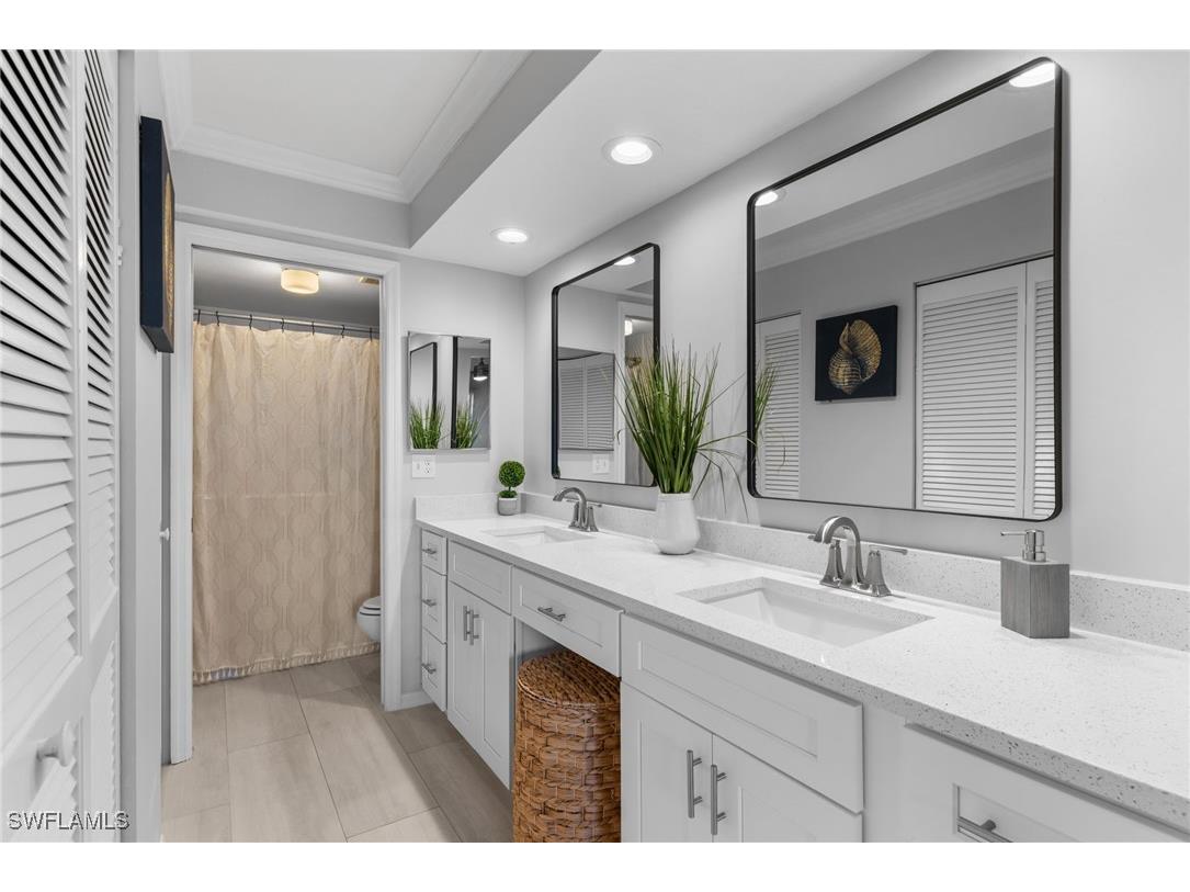 816 Gulf Pavilion Drive #102 Naples FL 34108 225079487 image18