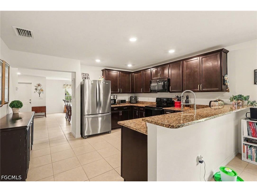 816 La Salle Avenue Fort Myers FL 33913 2026025046 image14