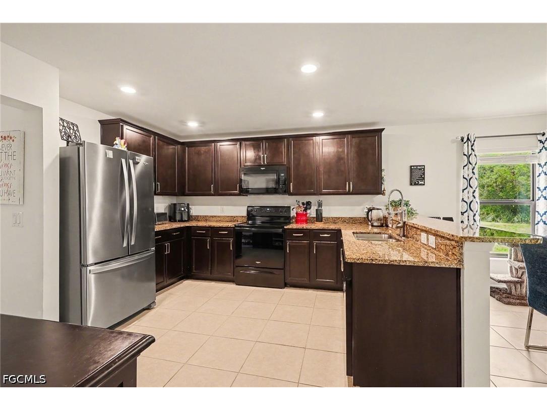 816 La Salle Avenue Fort Myers FL 33913 2026025046 image15