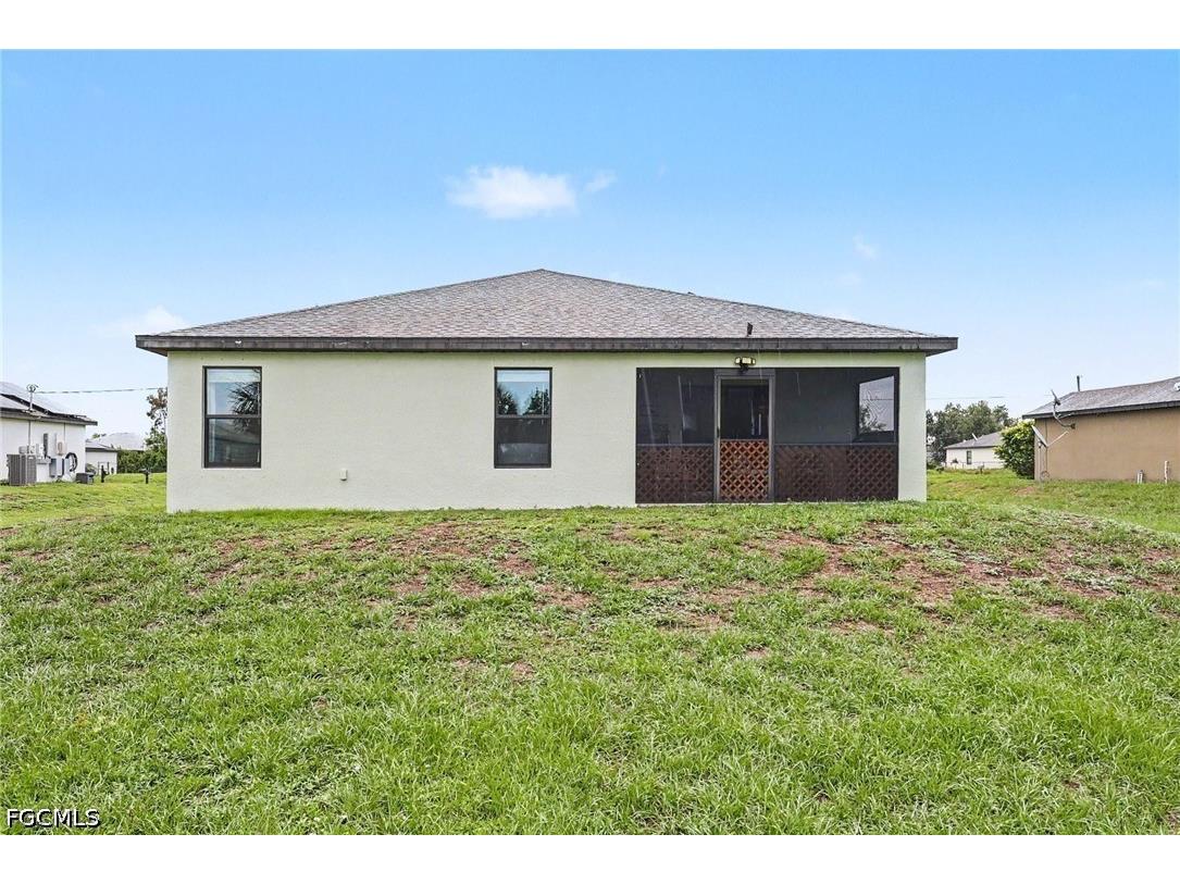 816 La Salle Avenue Fort Myers FL 33913 2026025046 image22