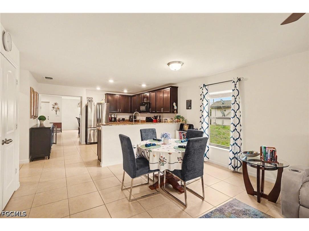 816 La Salle Avenue Fort Myers FL 33913 2026025046 image5