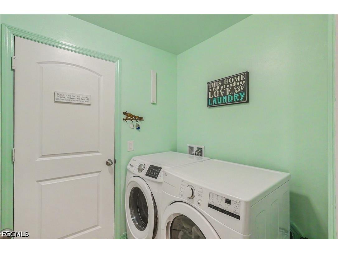 816 La Salle Avenue Fort Myers FL 33913 2026025046 image9