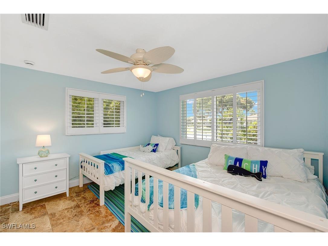 816 Manor Terrace Marco Island FL 34145 225072601 image11