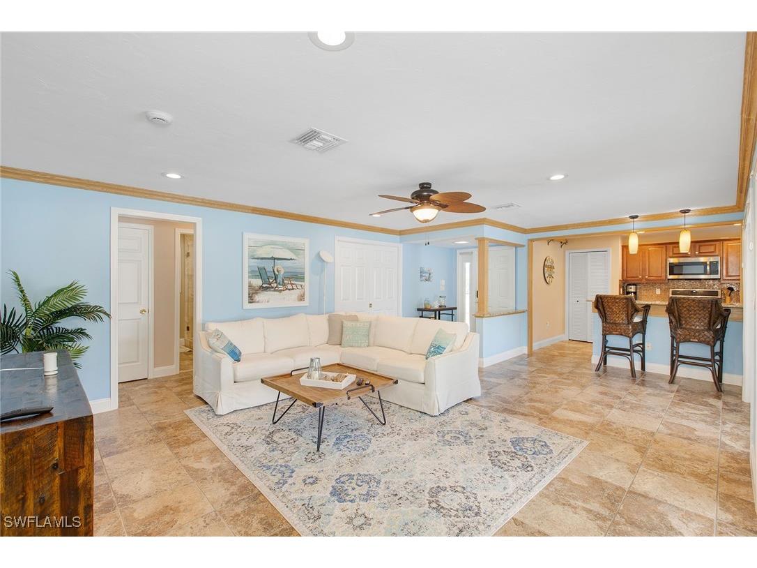 816 Manor Terrace Marco Island FL 34145 225072601 image3