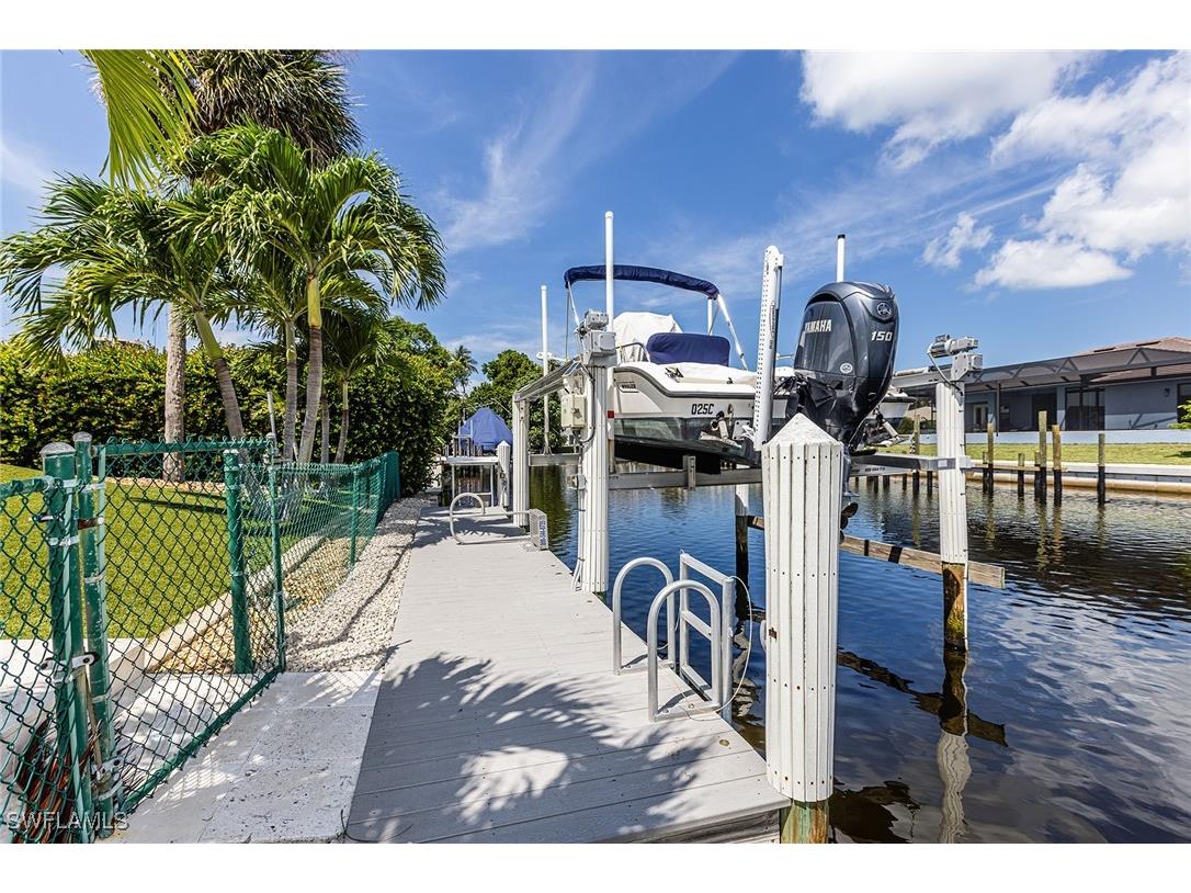 816 Manor Terrace Marco Island FL 34145 225072601 image34