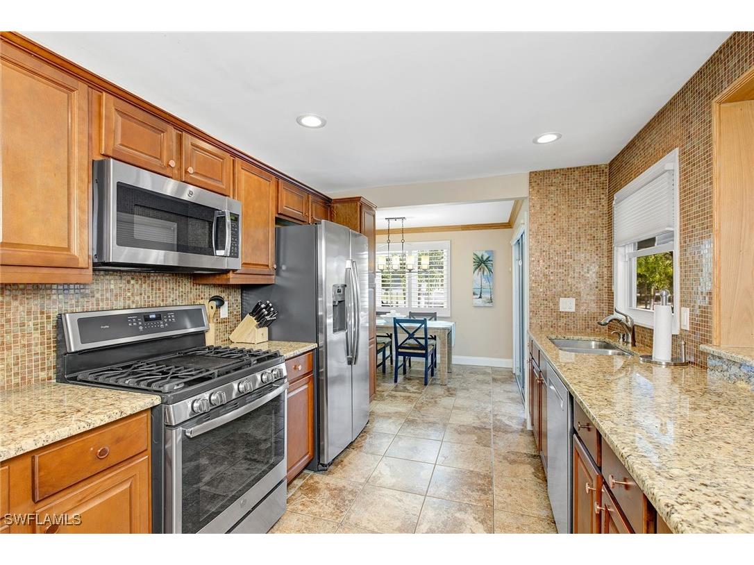 816 Manor Terrace Marco Island FL 34145 225072601 image6