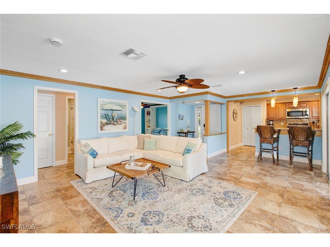 816 Manor Terrace Marco Island FL 34145 225072601 image8