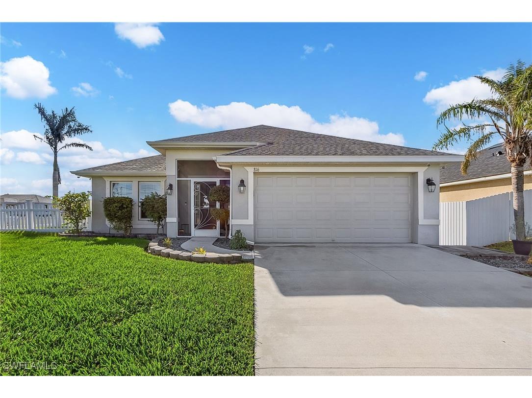 816 NE 32nd Terrace Cape Coral FL 33909 225046884 image1