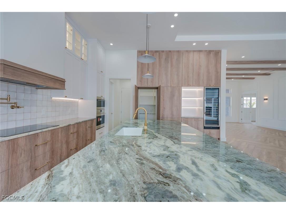 816 NW 39th Avenue Cape Coral FL 33993 2026010587 image15