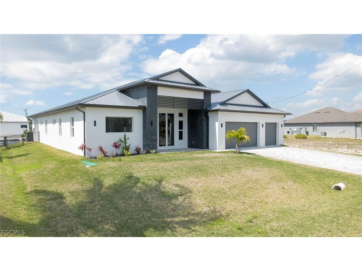 816 NW 39th Avenue Cape Coral FL 33993 2026010587 image44