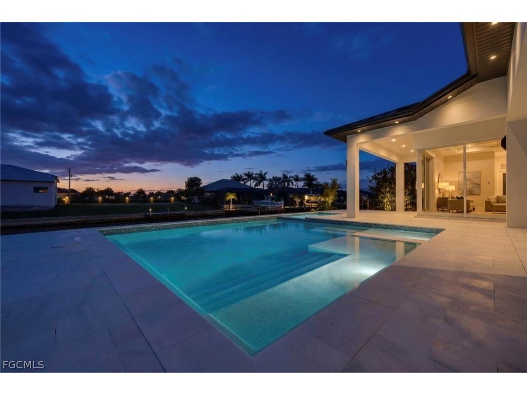 816 NW 39th Avenue Cape Coral FL 33993 2026010587 image50