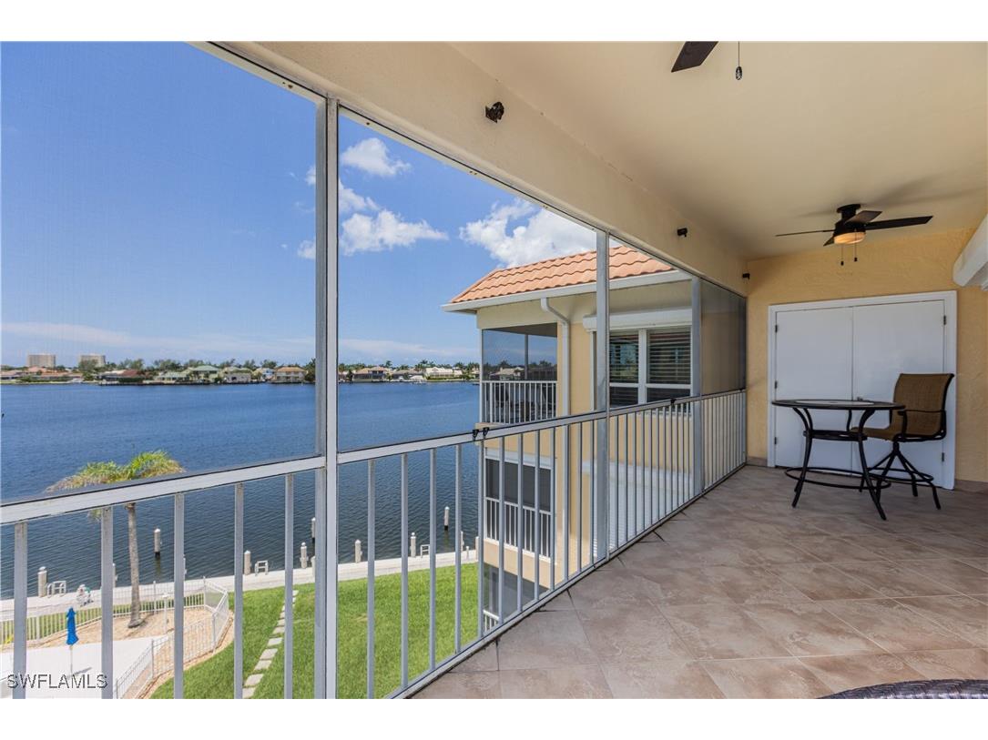 816 W Elkcam Circle #305 Marco Island FL 34145 225082989 image16