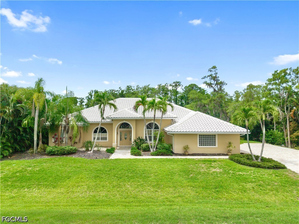 8160 Glenfinnan Circle Fort Myers FL 33912 2026024542 image46