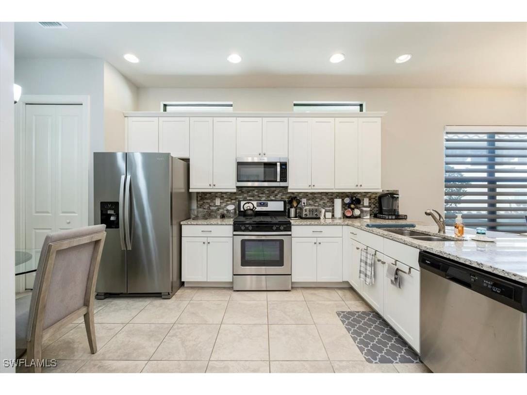 8160 Venetian Pointe Drive Fort Myers FL 33908 225075111 image13