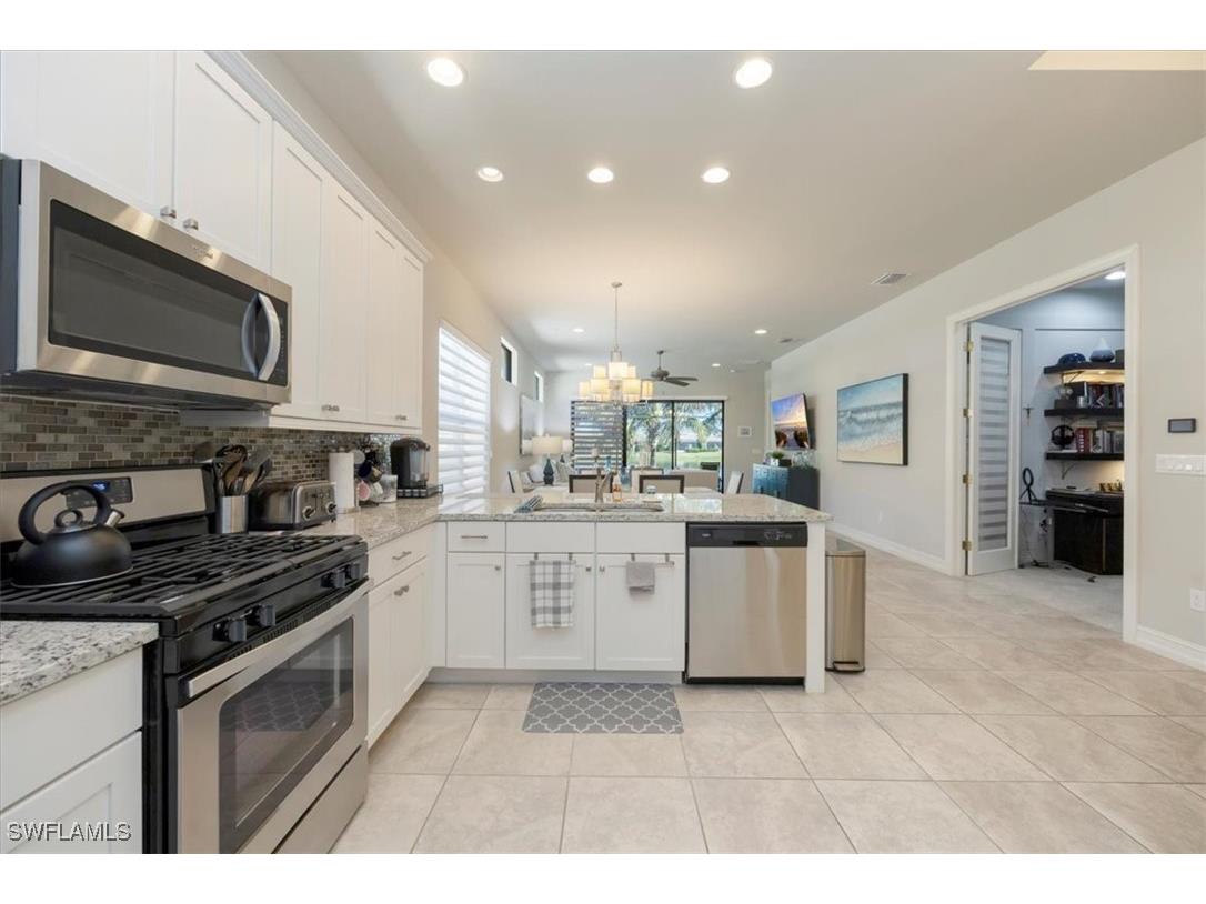 8160 Venetian Pointe Drive Fort Myers FL 33908 225075111 image15