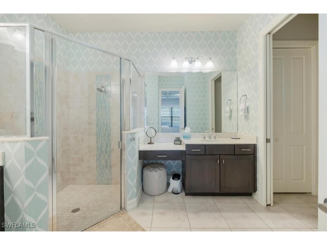 8160 Venetian Pointe Drive Fort Myers FL 33908 225075111 image24