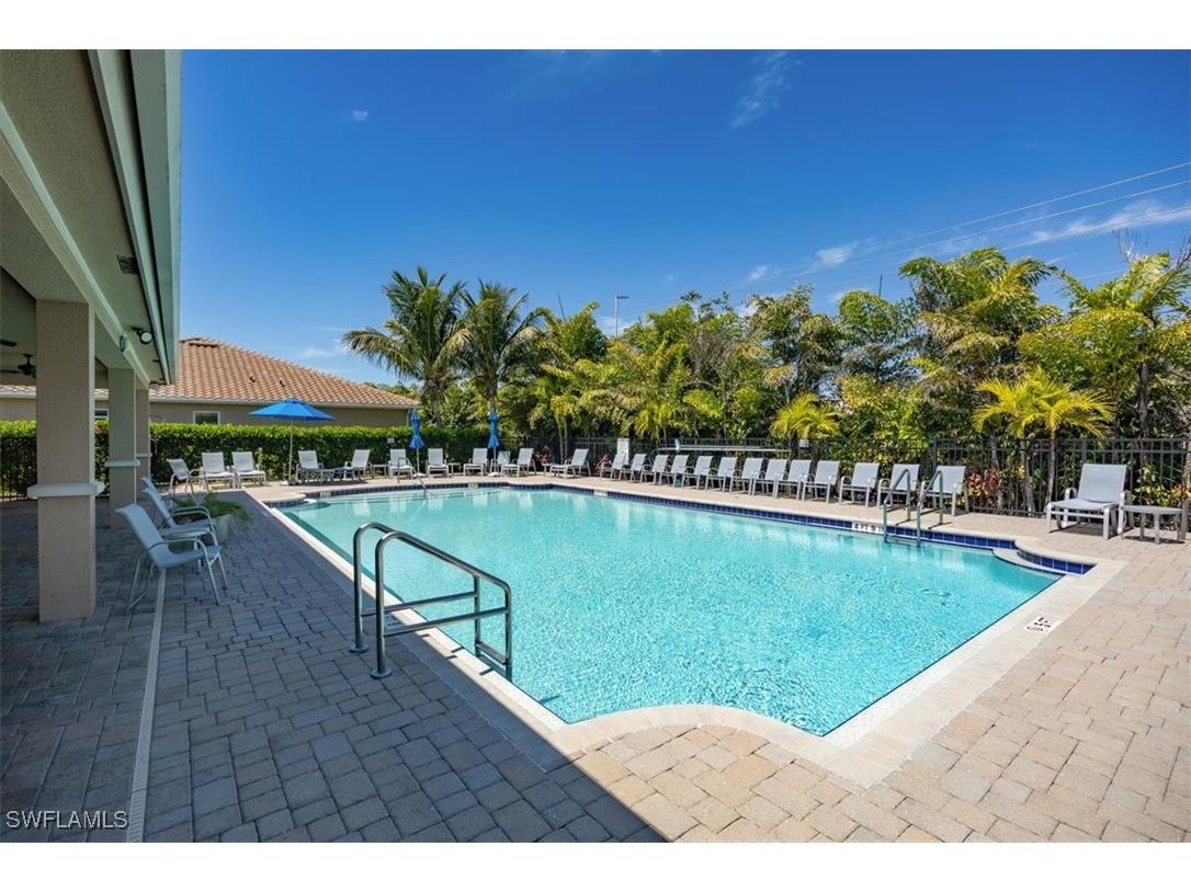 8160 Venetian Pointe Drive Fort Myers FL 33908 225075111 image46
