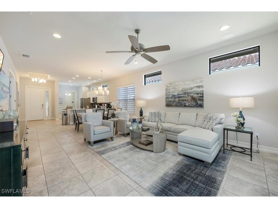 8160 Venetian Pointe Drive Fort Myers FL 33908 225075111 image6