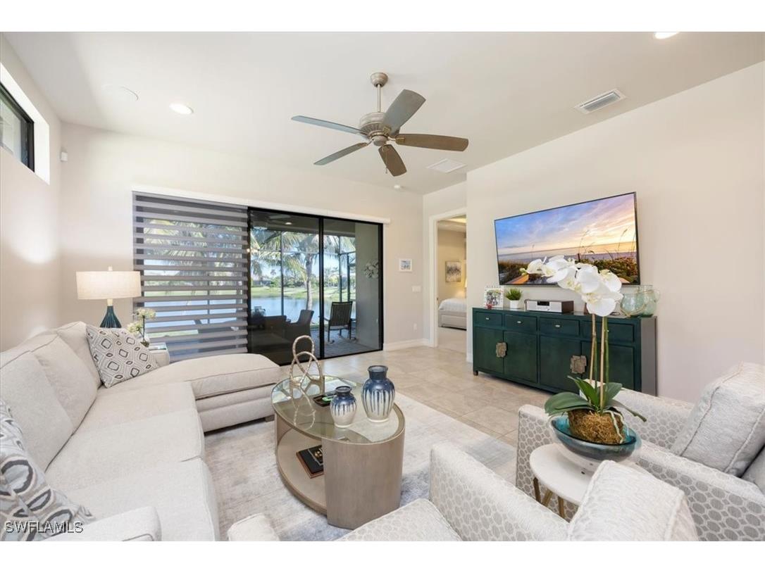 8160 Venetian Pointe Drive Fort Myers FL 33908 225075111 image8