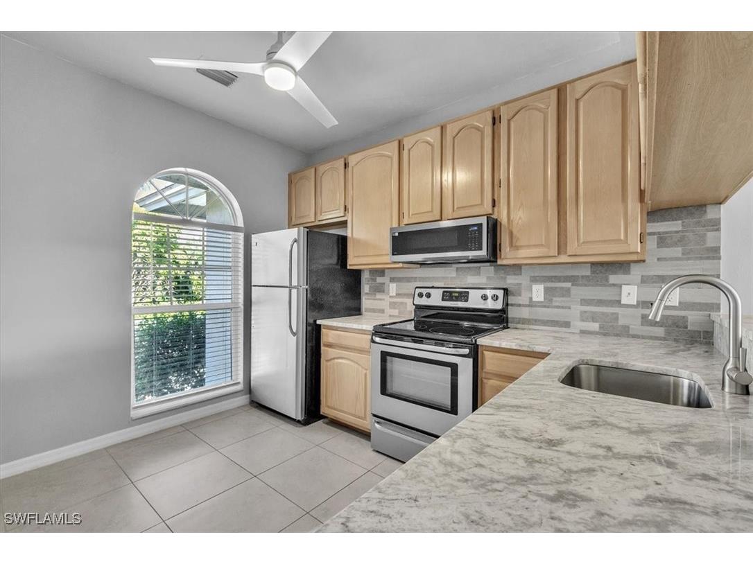 8161 Twelve Oaks Circle #523 Naples FL 34113 225005404 image15