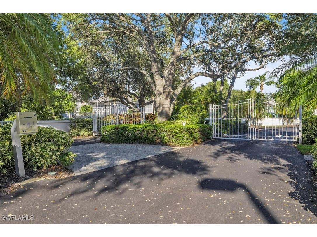 8161 Twelve Oaks Circle #523 Naples FL 34113 225005404 image45