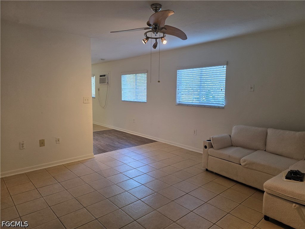 8162 Country Road #102 Fort Myers FL 33919 2026014128 image2
