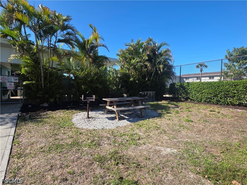 8162 Country Road #102 Fort Myers FL 33919 2026014128 image9