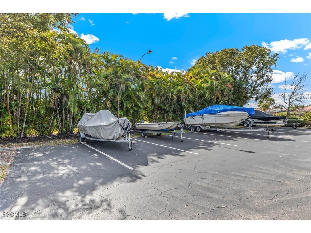 8162 Country Road #201 Fort Myers FL 33919 2026004031 image12